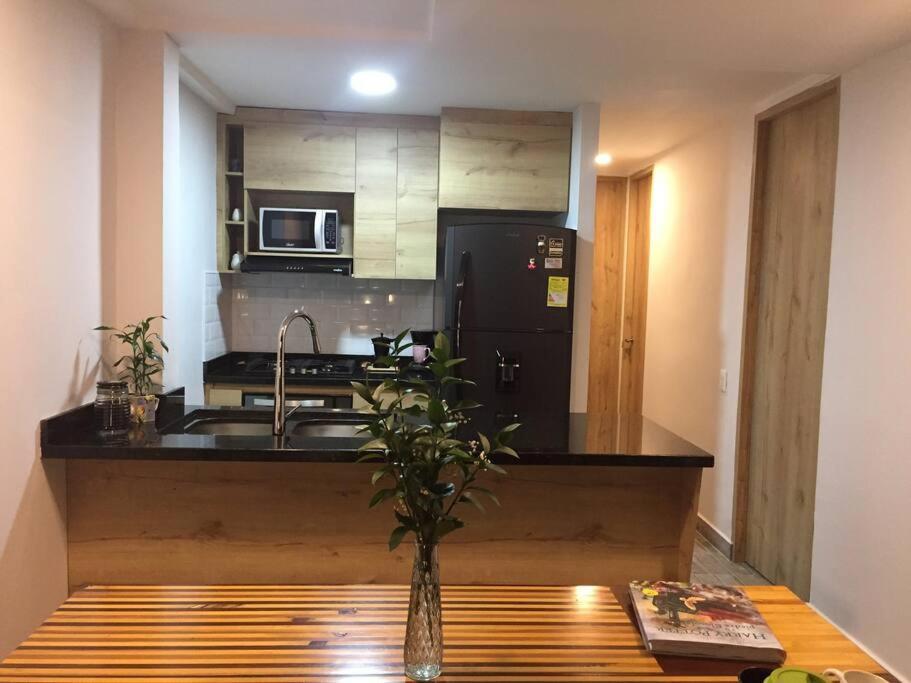 Hermosa Vista! Mejor Ubicacion! Medellin Ngoại thất bức ảnh